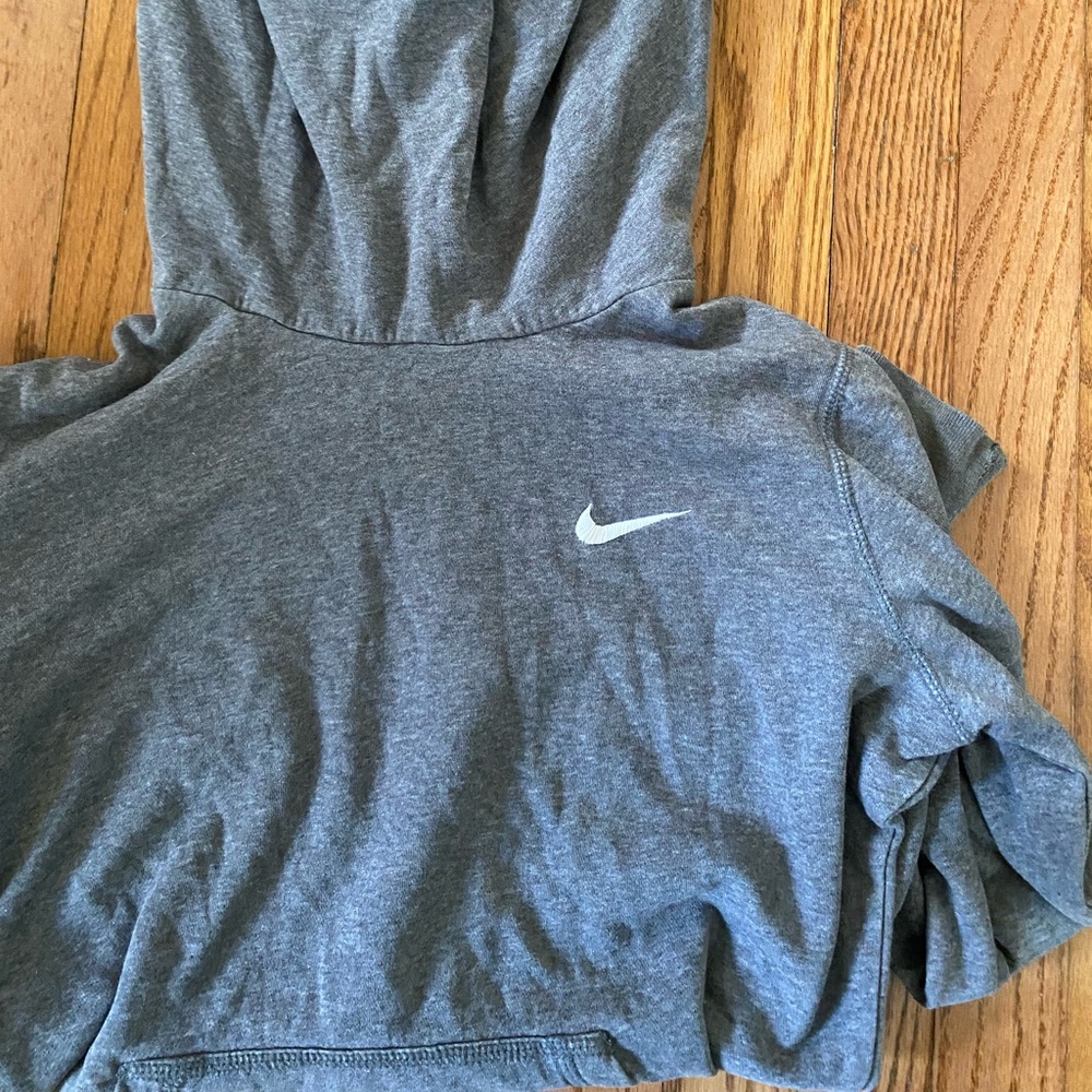 ☑️NIKEY GREY HIGH NECK HOODIE☑️